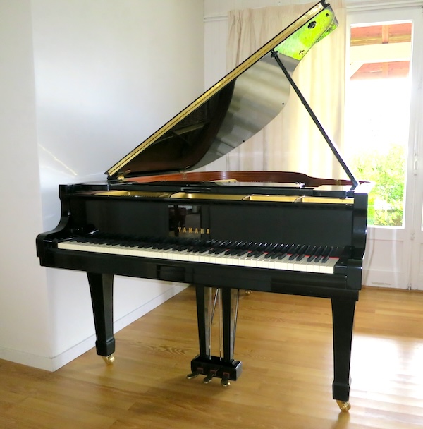 piano a queue yamaha c3 à vendre